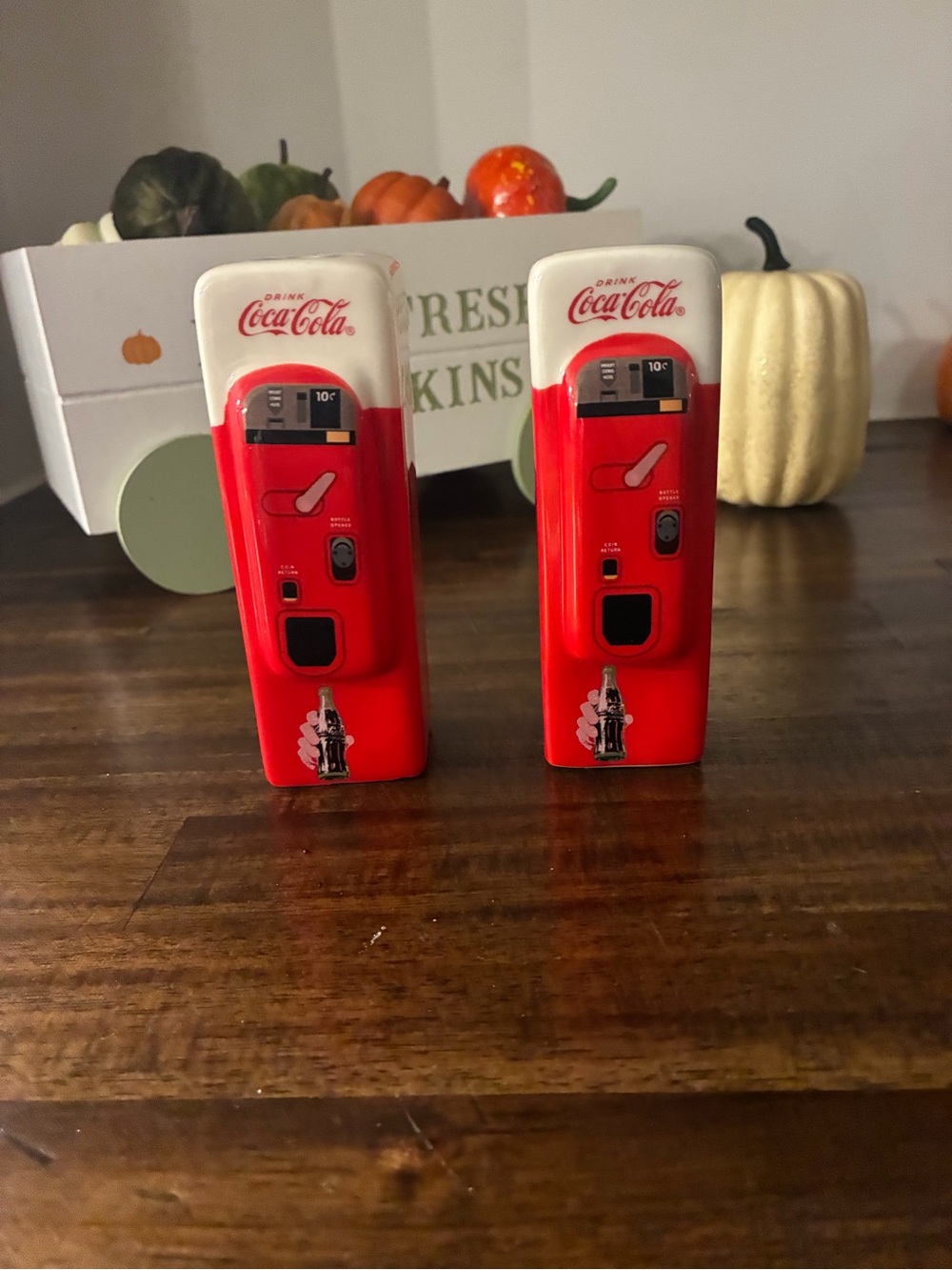 Coca Cola Red and White Mini Vending Machine Salt & Pepper Shakers